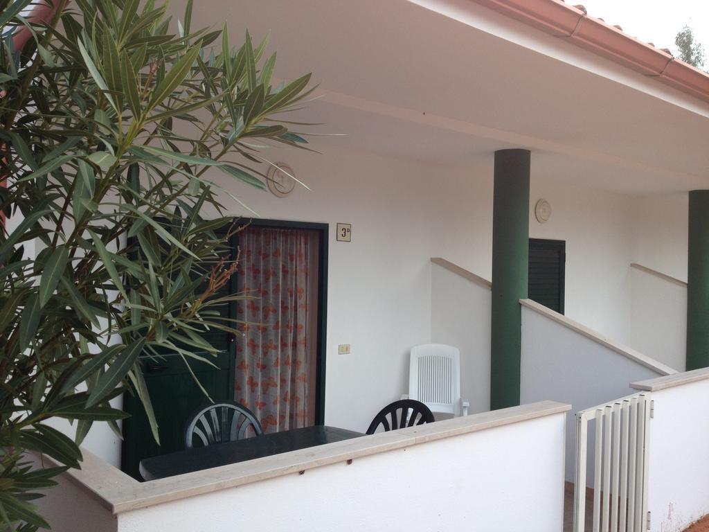 Camping Villaggio Riviera 弗切瓦拉诺 外观 照片